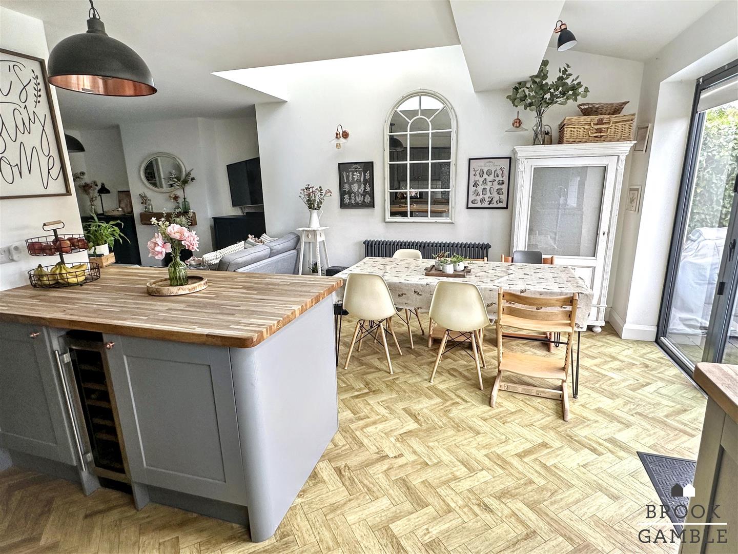 3 Bedroom House. Lawns Avenue in Eastbourne,  11